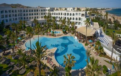 Séjours pour 2 (vols inclus) au Mondi Club Nozha Beach Resort & Spa 4* sup - Tunisie 